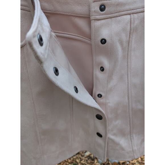ZARA TRF Snap button up light Pink Faux Suede Mini Skirt Size Large - Picture 6 of 10